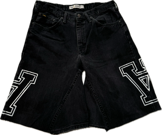 AA shorts